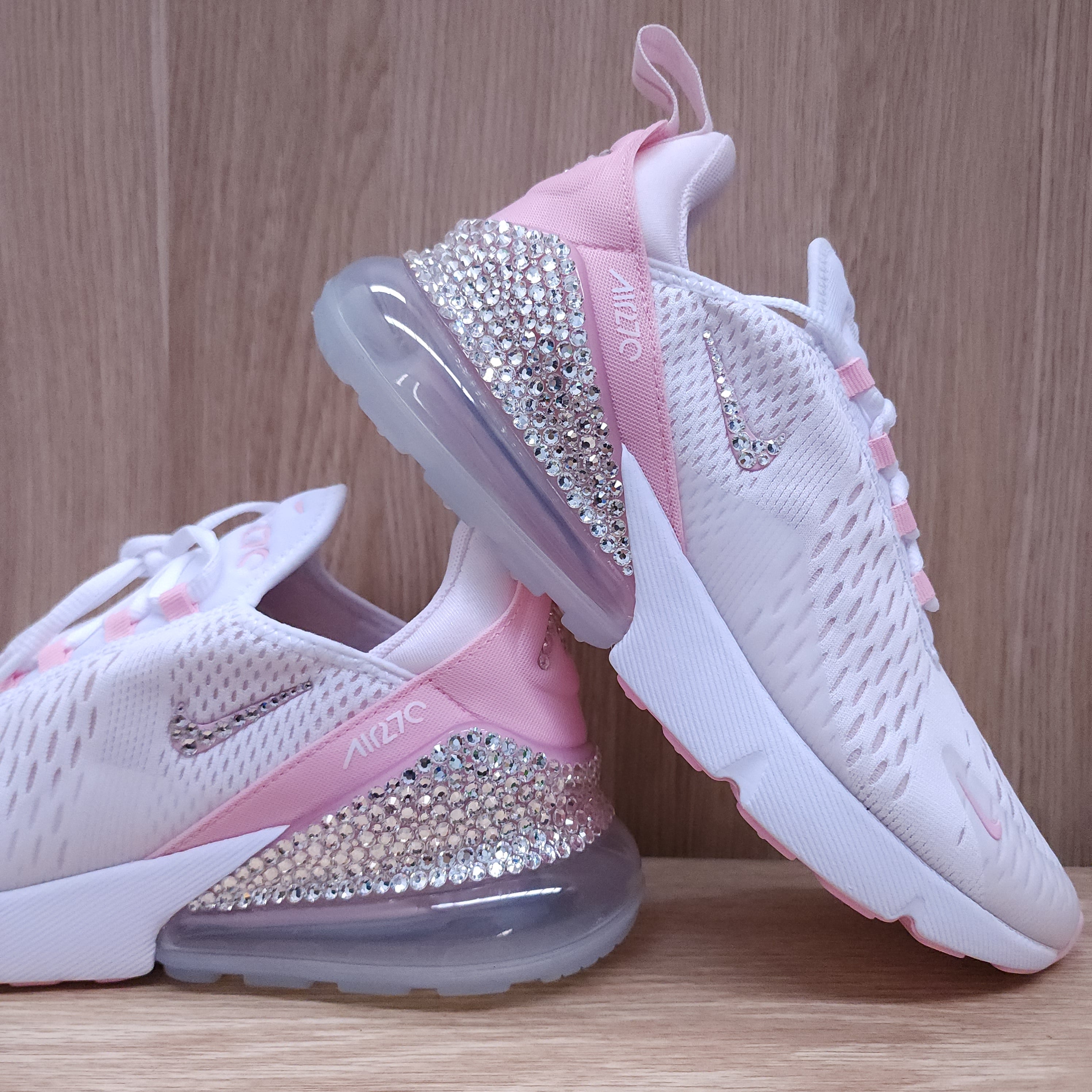 Air Max 270 Women Size 7 (White/Pink) Sale