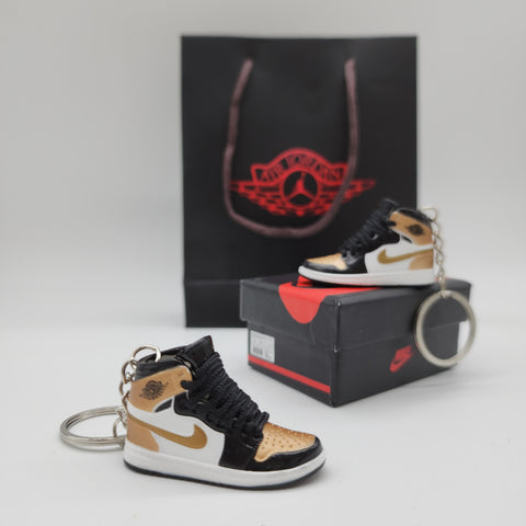 Mini Sneaker Keyring- Air More Uptempo (White/Red)